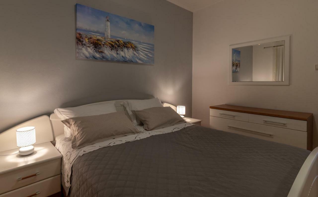 Marinella Apartment Trogir Exterior photo
